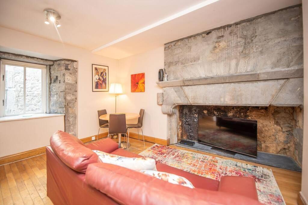Apartamento Latin Quarter Luxury Galway Exterior foto