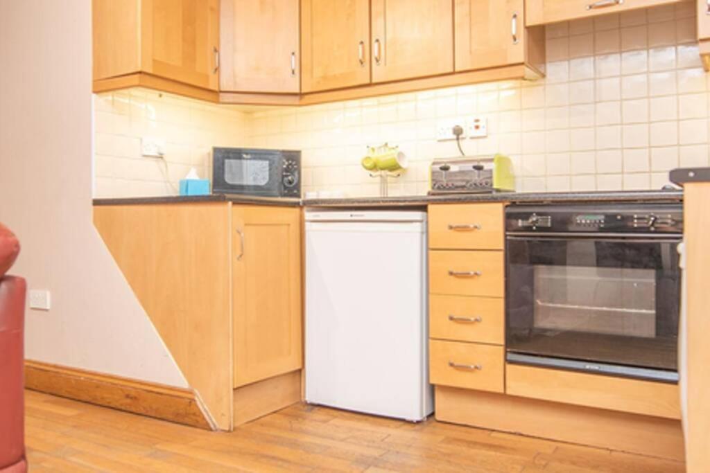 Apartamento Latin Quarter Luxury Galway Exterior foto