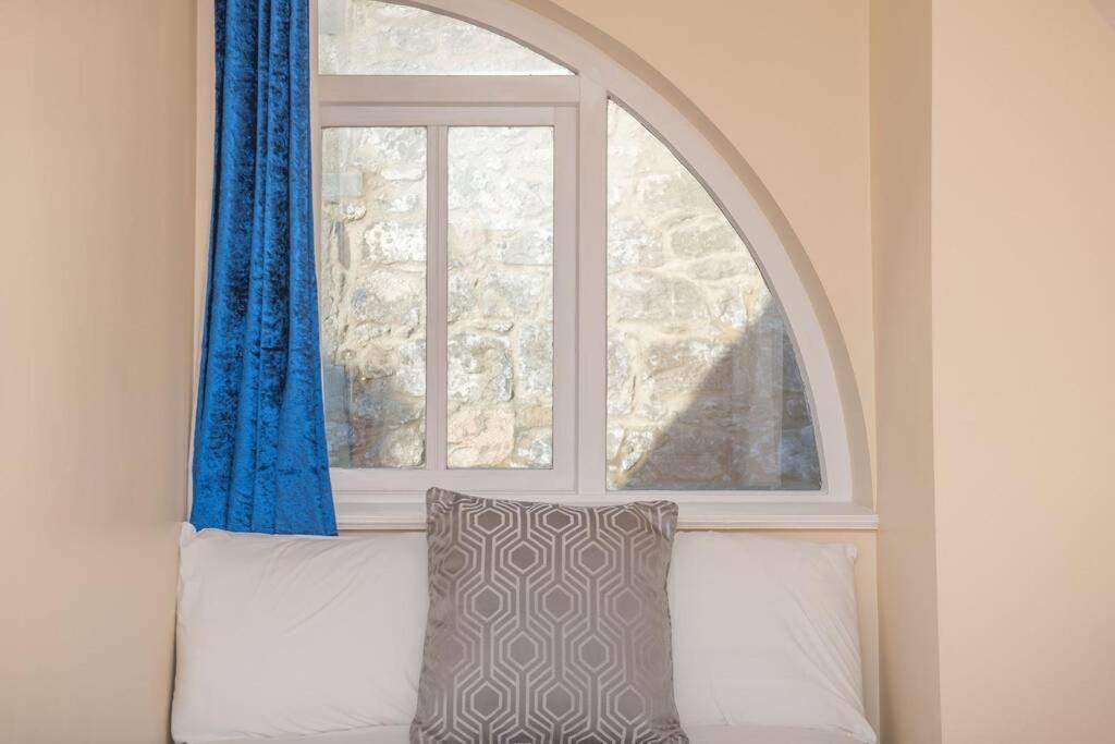 Apartamento Latin Quarter Luxury Galway Exterior foto